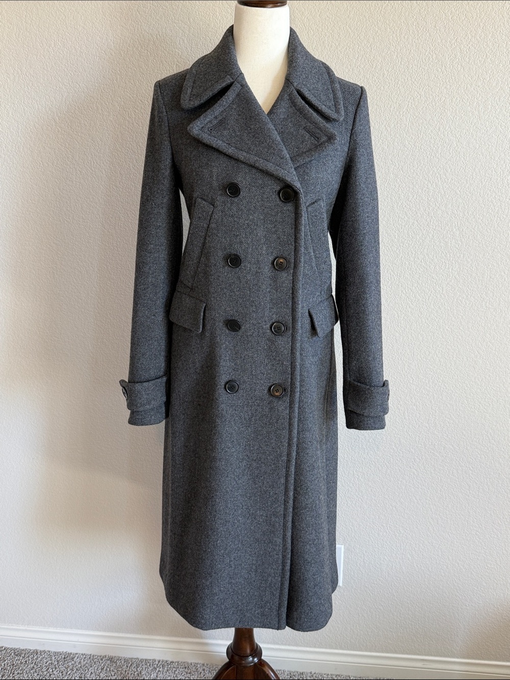 Theory Kenshon Charcoal Double Breasted Wool Coat size small
